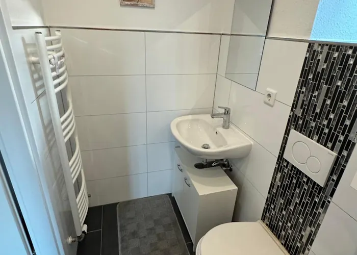 Moderne In Toller Lage Apartmán Langenfeld (North Rhine-Westphalia)